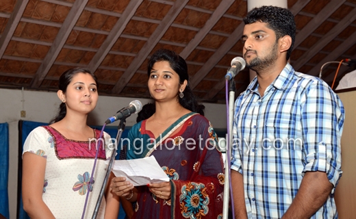 Christmas meet at Bishop House 10